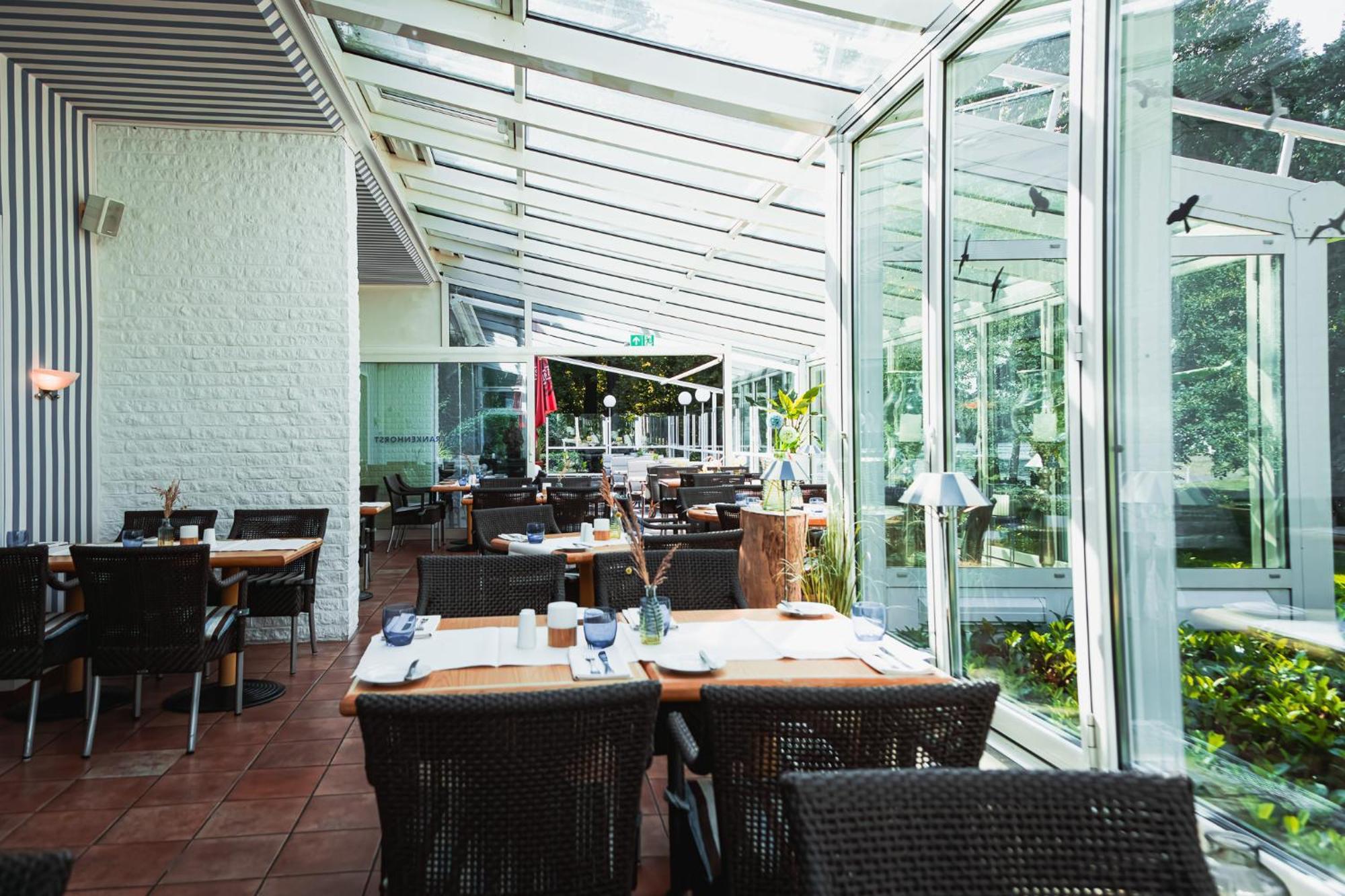 Seehotel Frankenhorst - BW Signature Collection Schwerin  Exterior photo